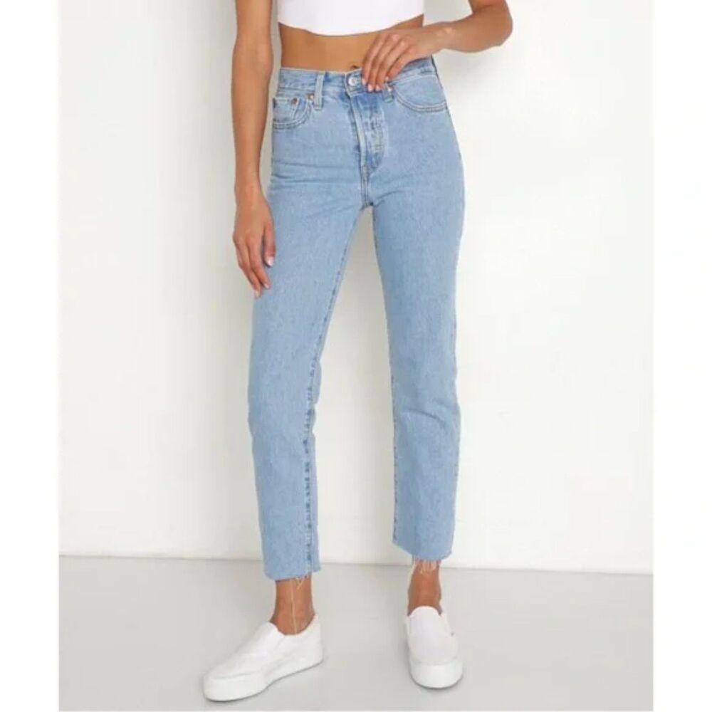 Levi's Premium Wedgie Straight Fit Jeans in Luxor Empire, Size 26, Button Fly